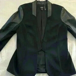 Nicole by Nicole Miller, stylish black blazer, size L, 95% polyester, 5%pleather